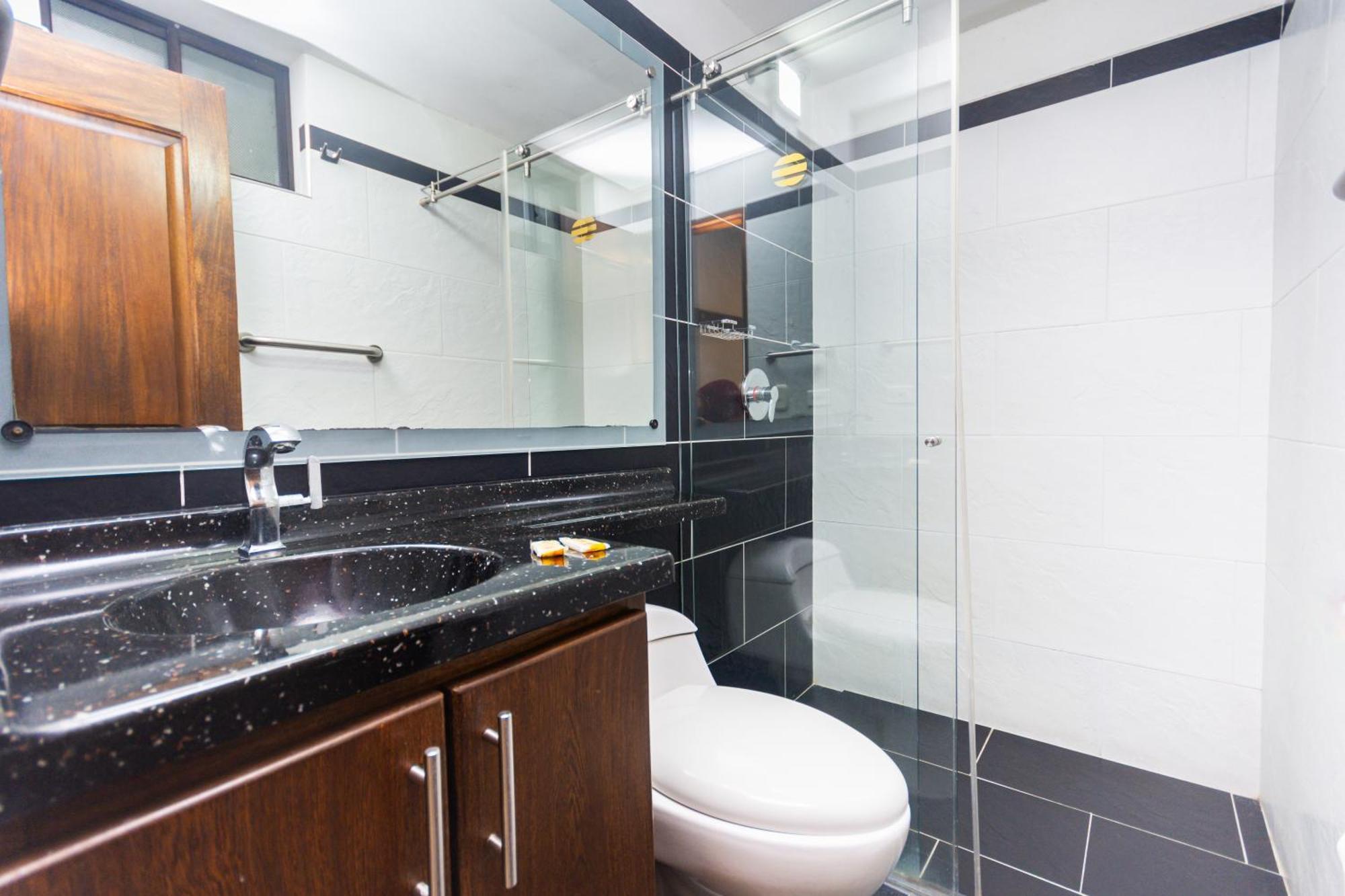Hotel Bicentenario Rionegro Luaran gambar