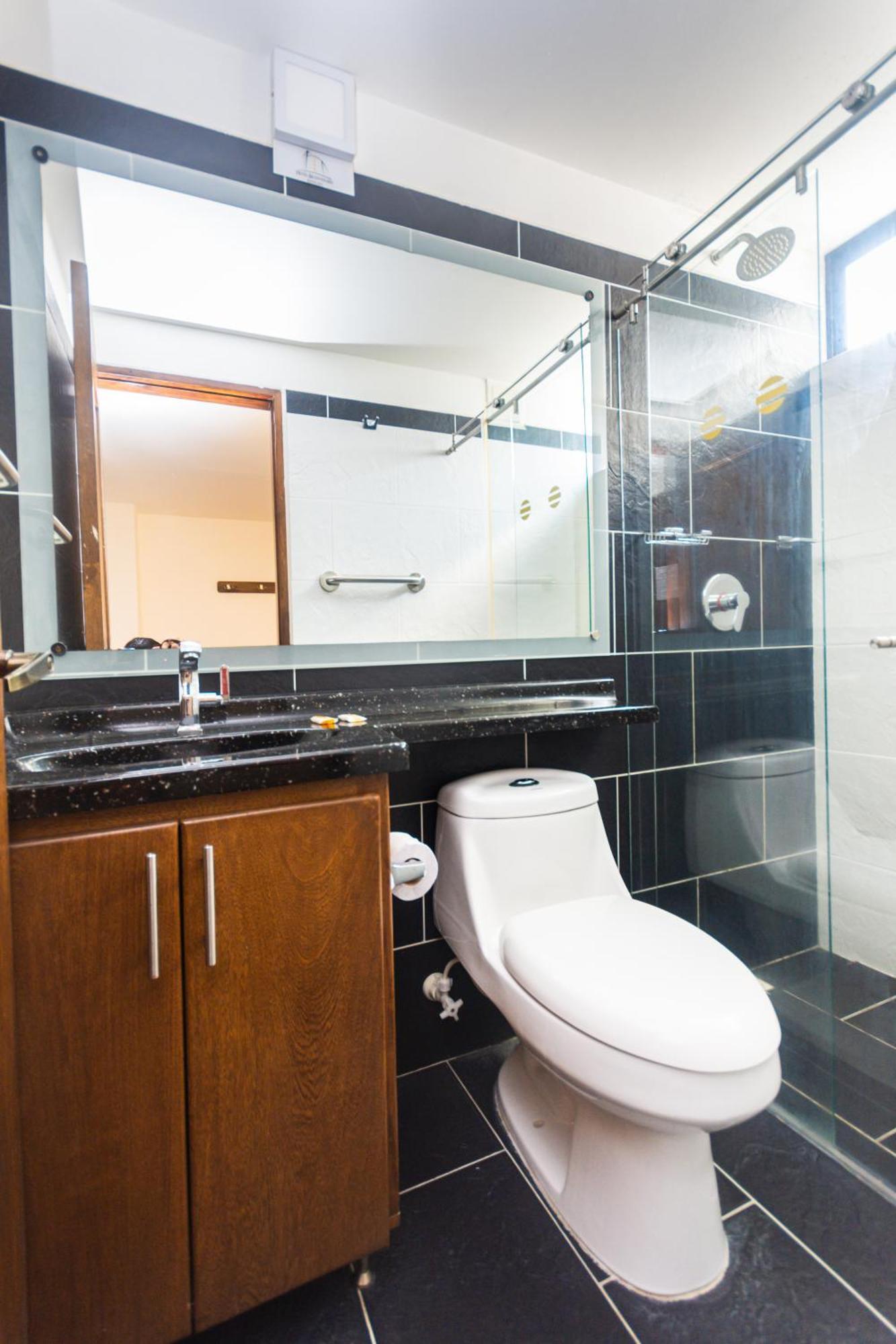 Hotel Bicentenario Rionegro Luaran gambar